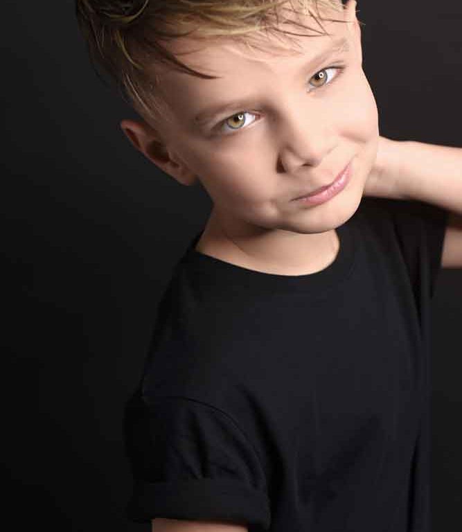 Agenzia moda Milano model agency | Casting e provini per modelle, fotomodelle, attrici, attori | Moda, film, cinema, pubblicità, spettacolo e televisione | Immagine modelli e fotomodelli kids