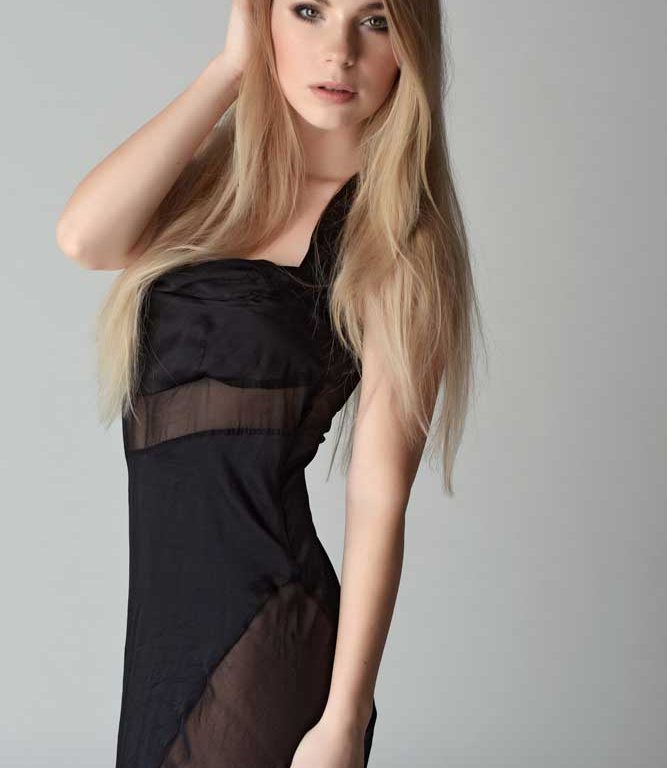 Agenzia moda Milano model agency | Casting e provini per modelle, fotomodelle, attrici, attori | Moda, film, cinema, pubblicità, spettacolo e televisione | Immagine modella fotomodella