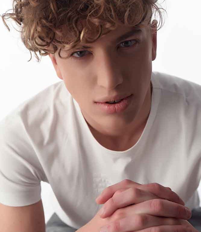 Agenzia moda Milano model agency | Casting e provini per modelle, fotomodelle, attrici, attori | Moda, film, cinema, pubblicità, spettacolo e televisione | Immagine modello fotomodello