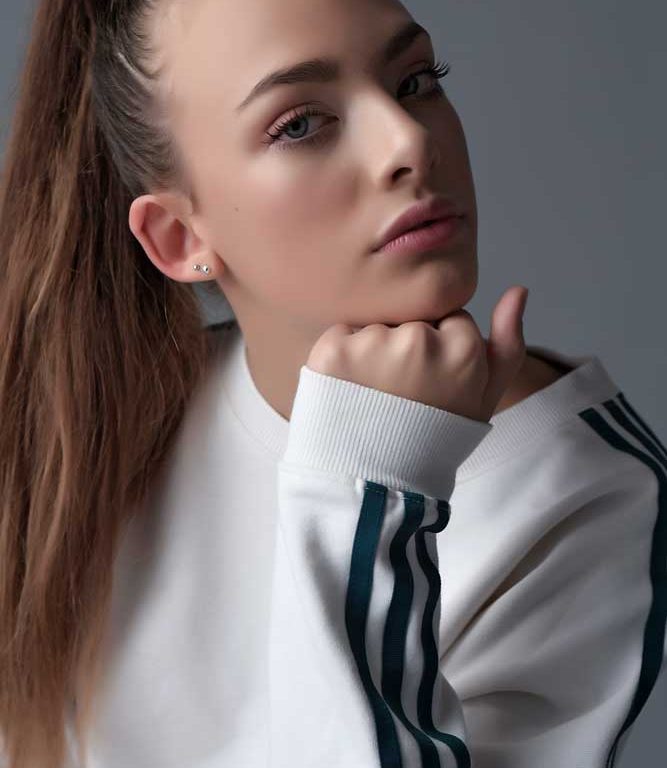 Agenzia moda Milano model agency | Casting e provini per modelle, fotomodelle, attrici, attori | Moda, film, cinema, pubblicità, spettacolo e televisione | Immagine modella fotomodella