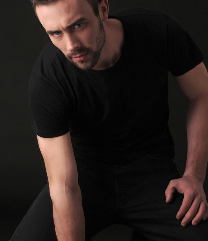 Agenzia moda Milano model agency | Casting e provini per modelle, fotomodelle, attrici, attori | Moda, film, cinema, pubblicità, spettacolo e televisione | Immagine attori attrici comparse figuranti