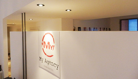 Agenzia moda Milano model agency | Casting e provini per modelle, fotomodelle, attrici, attori | Moda, film, cinema, pubblicità, spettacolo e televisione | Immagine agenzia